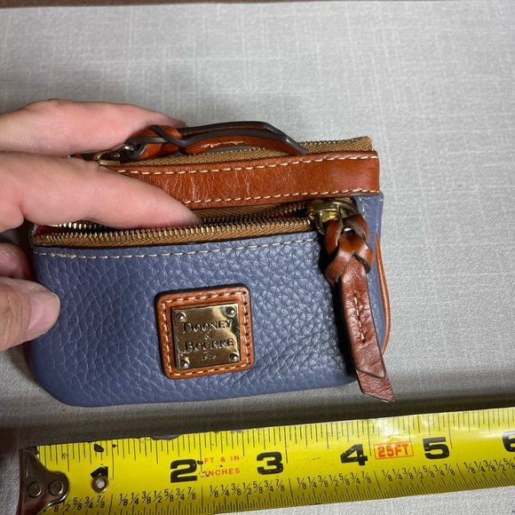 Dooney & Bourke Pre Owned Coin Key Change Card Liostick Pebbled Leather Wallet - Picture 4 of 16